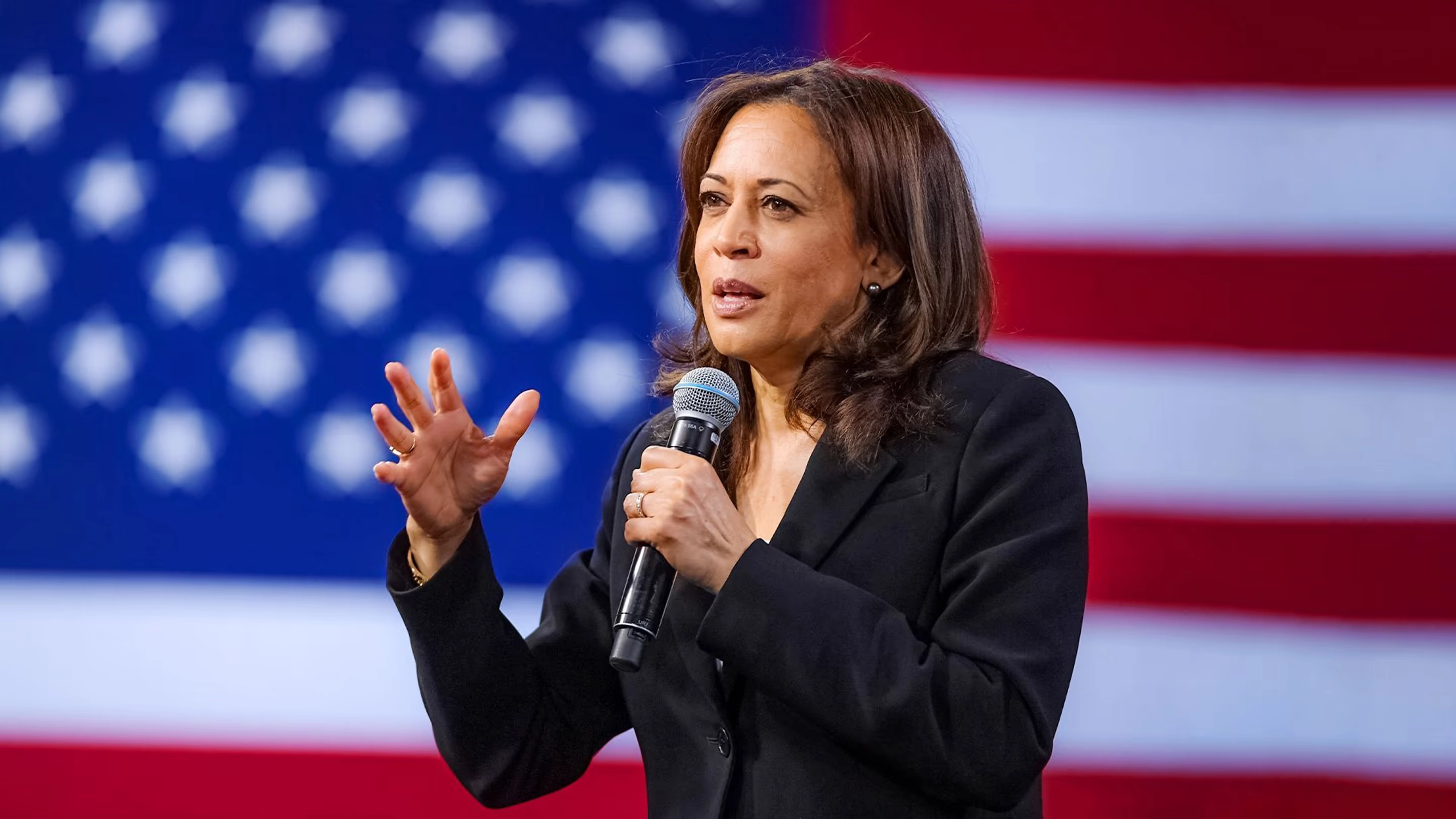  Kamala Harris: The Next President? 