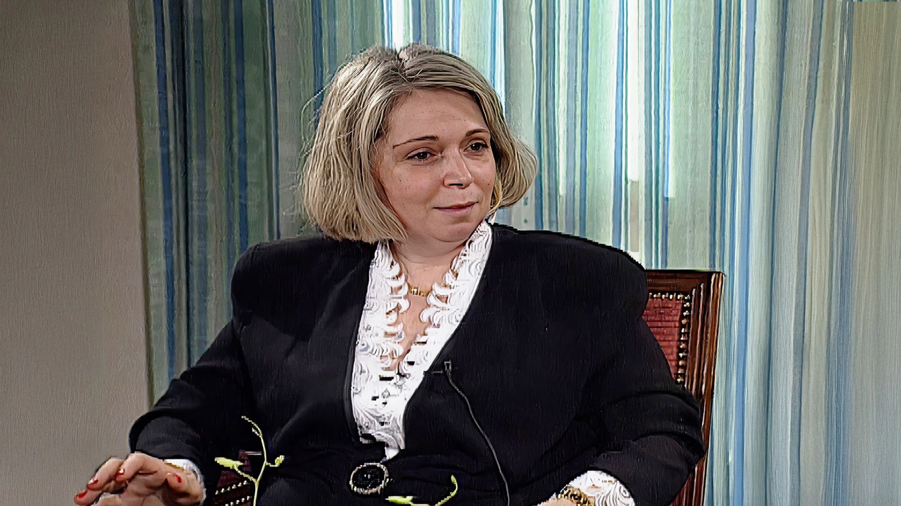  Hatha Howa: Dr. Wedad Al Qadi 