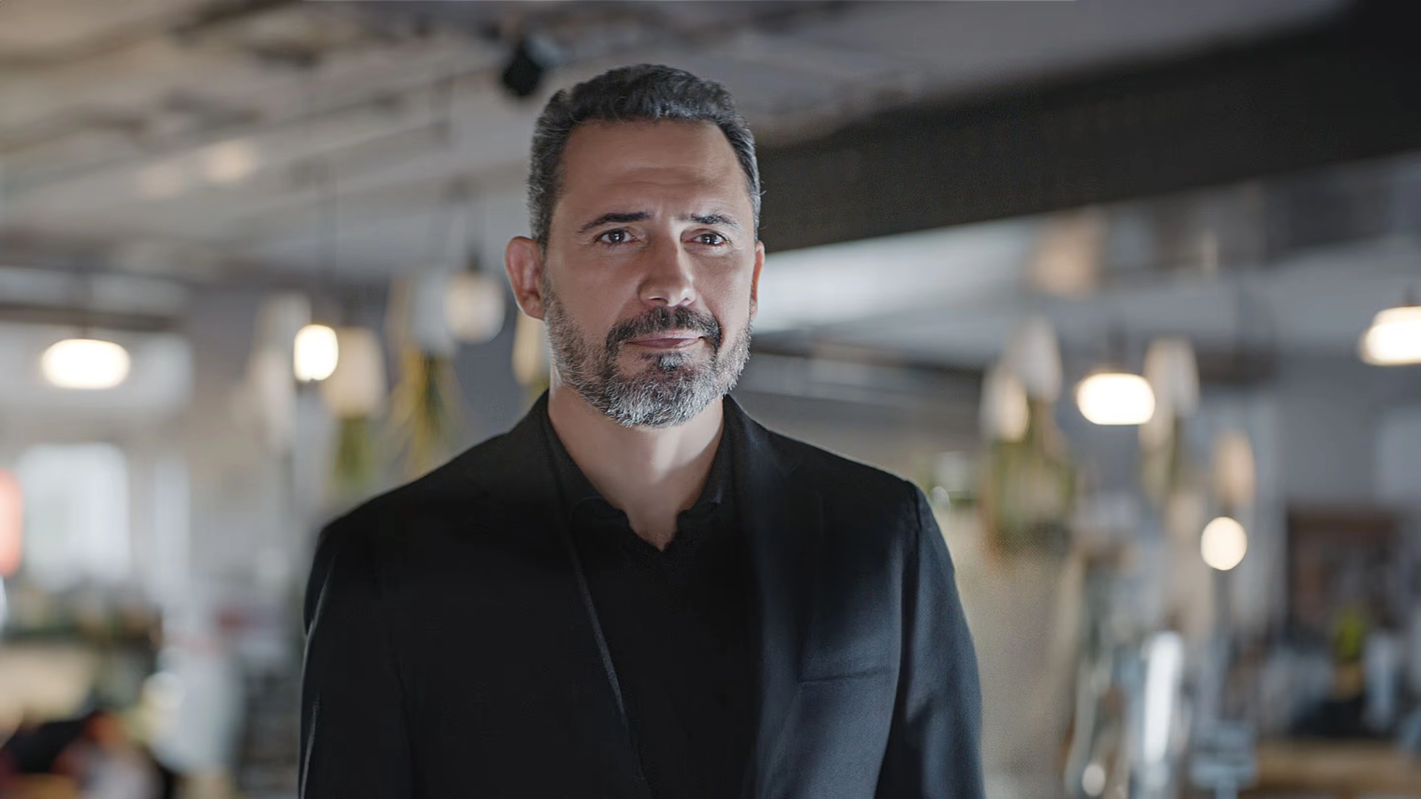  A Nose And Three Eyes 