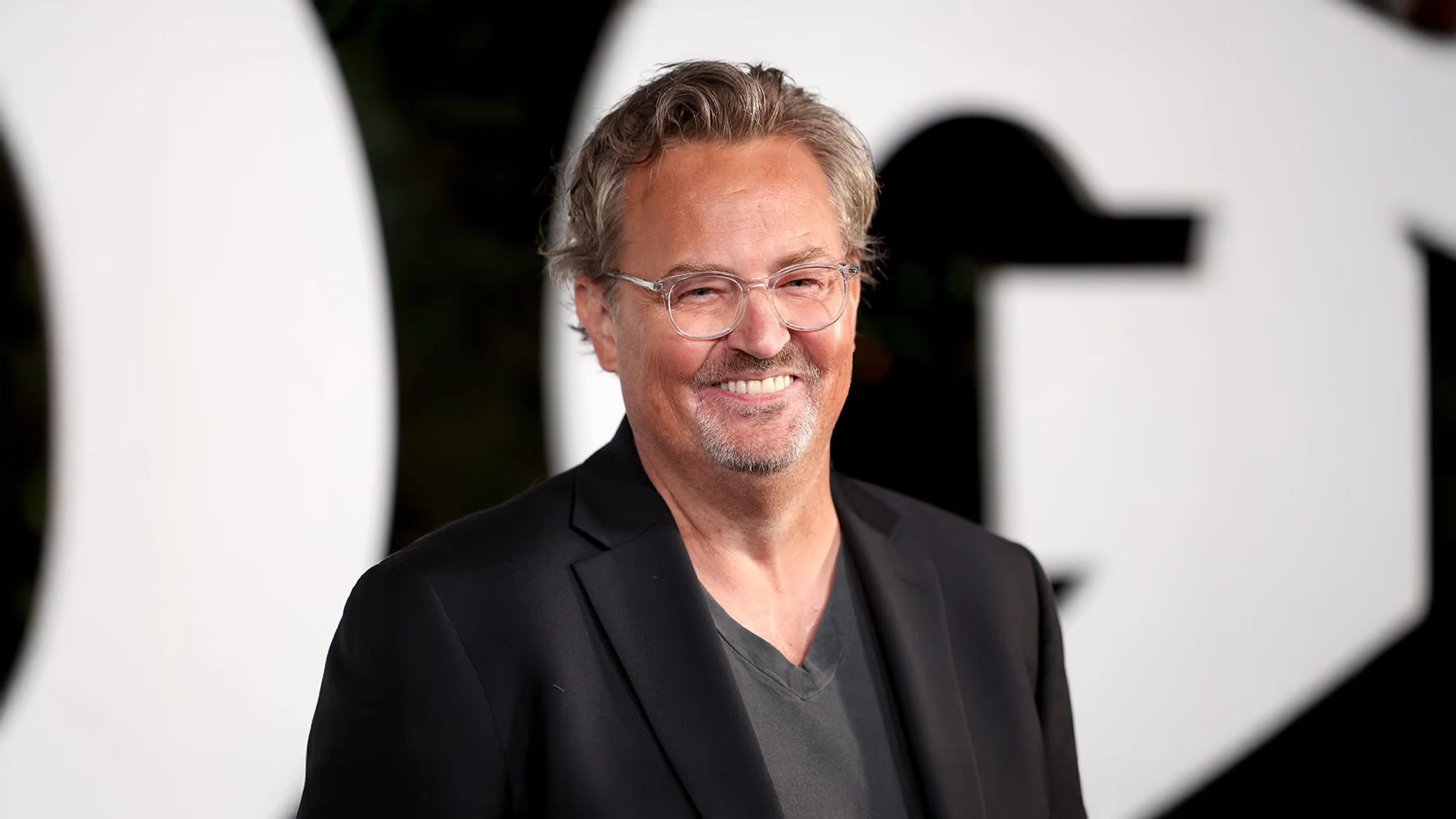  Matthew Perry: A Hollywood Tragedy 