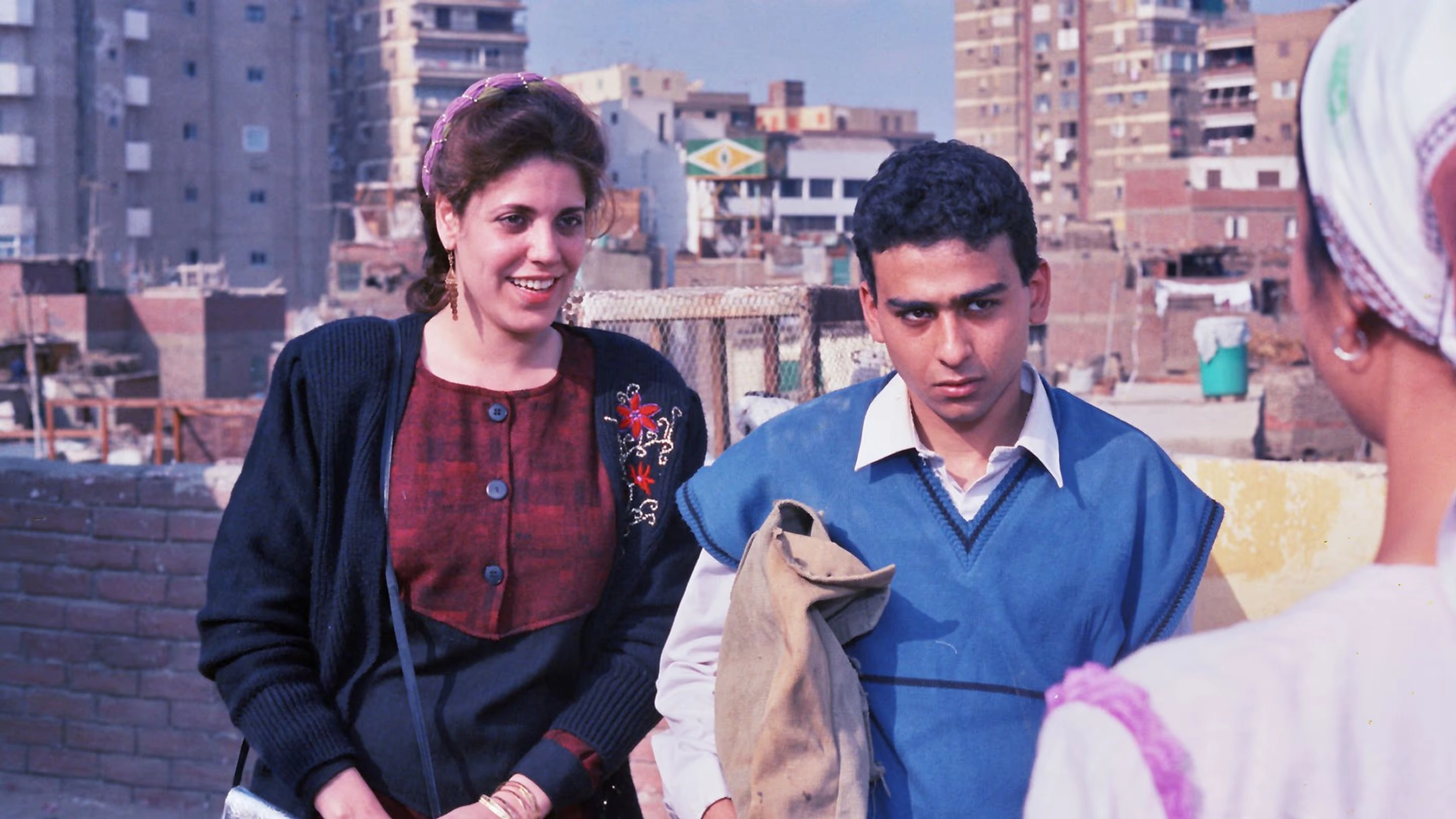  El Abwab El Moghlaka 