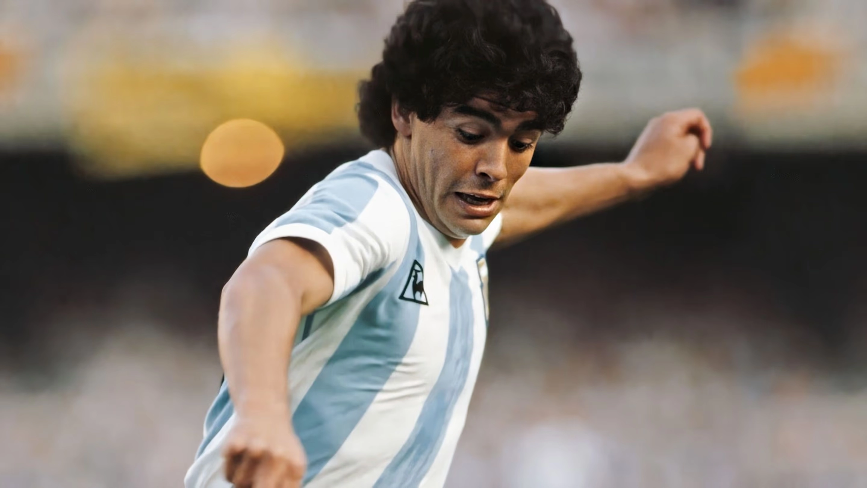  Under The Lights: Maradona 
